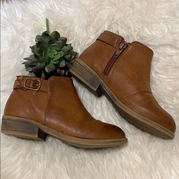 Nina Brown Ankle Boots 11
